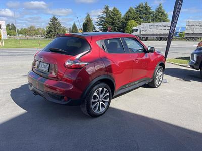 2017 Nissan JUKE - Thumbnail