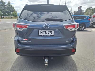 2014 Toyota Highlander - Thumbnail