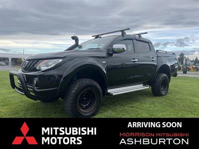 2018 Mitsubishi TRITON - Thumbnail