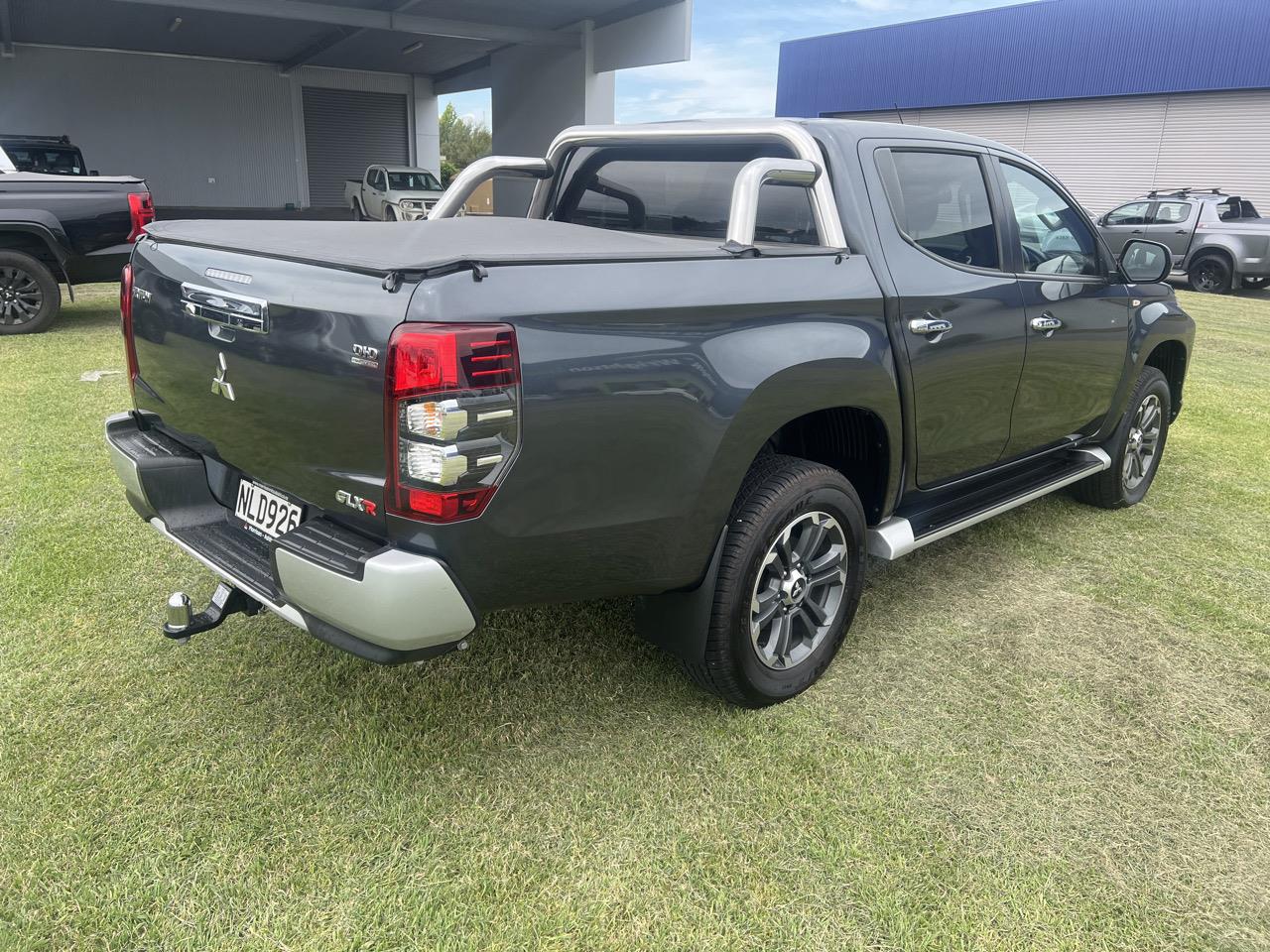 2021 Mitsubishi TRITON