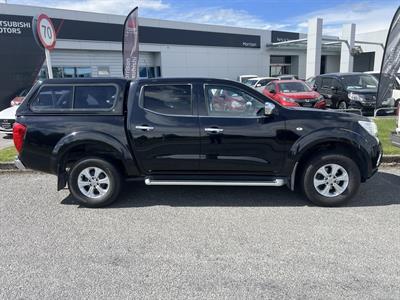 2015 Nissan Navara - Thumbnail