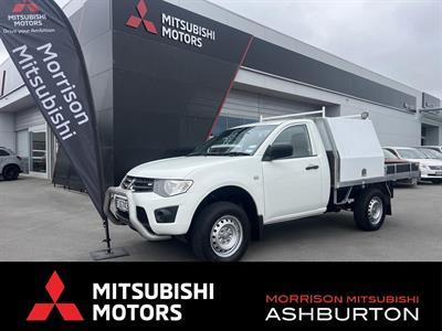 2011 Mitsubishi TRITON