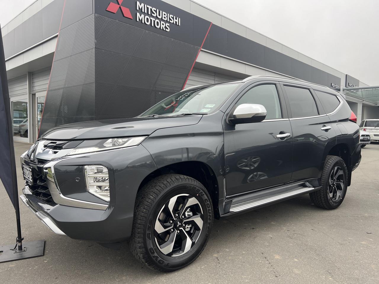 2024 Mitsubishi Pajero