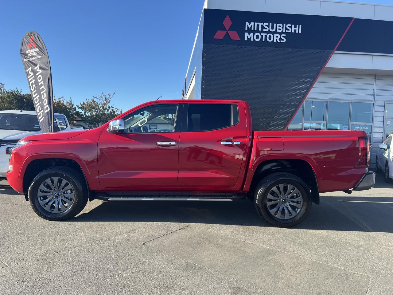 2024 Mitsubishi TRITON