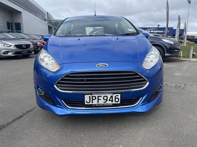 2016 Ford Fiesta - Thumbnail