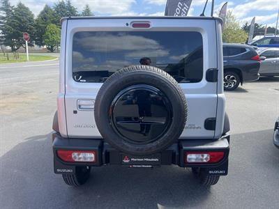 2018 Suzuki Jimny - Thumbnail