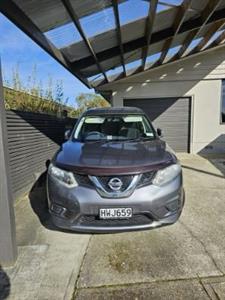 2015 Nissan X-TRAIL - Thumbnail