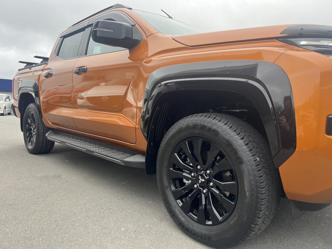 2024 Mitsubishi TRITON