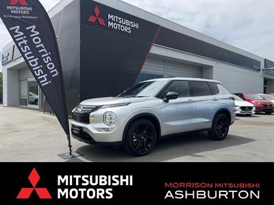 2025 Mitsubishi Outlander - Thumbnail