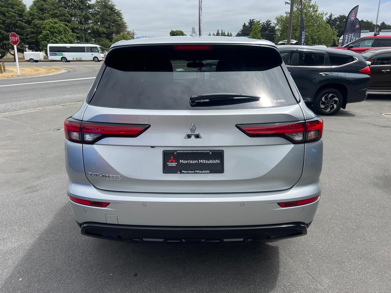 2025 Mitsubishi Outlander