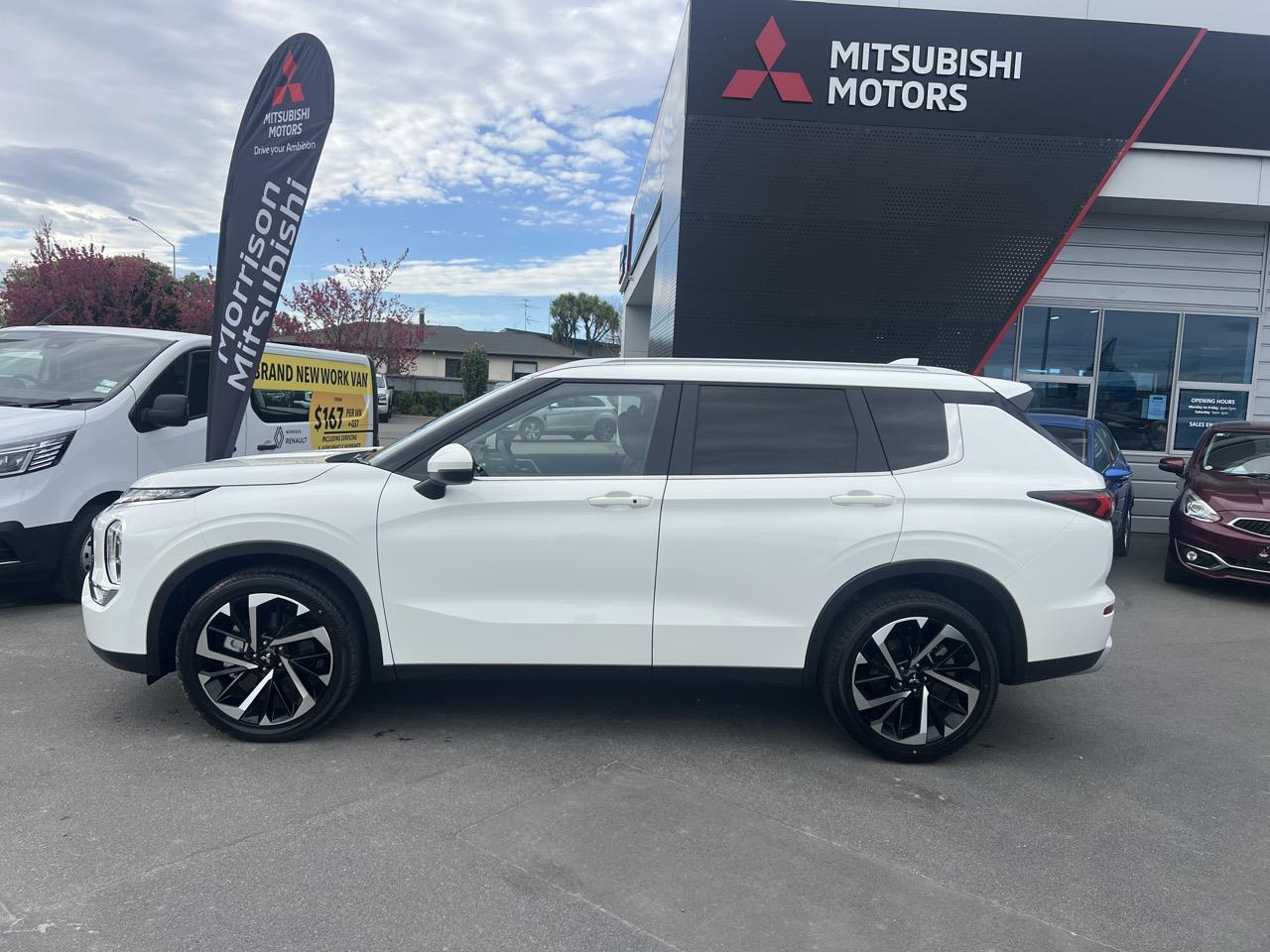 2024 Mitsubishi Outlander