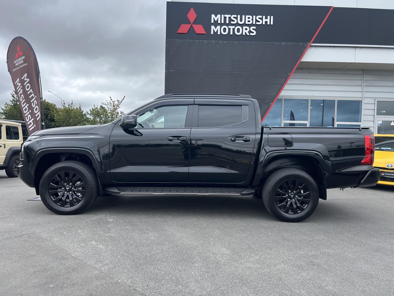 2024 Mitsubishi TRITON